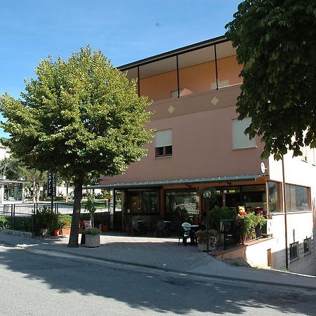 Hotel Il Quadrifoglio Cascia Ngoại thất bức ảnh