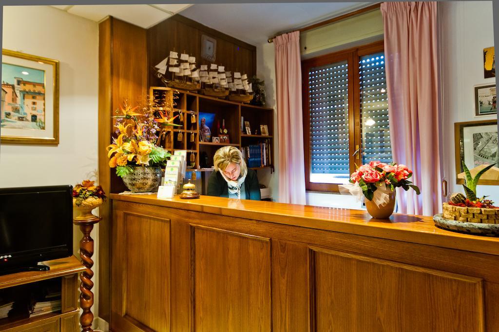 Hotel Il Quadrifoglio Cascia Ngoại thất bức ảnh